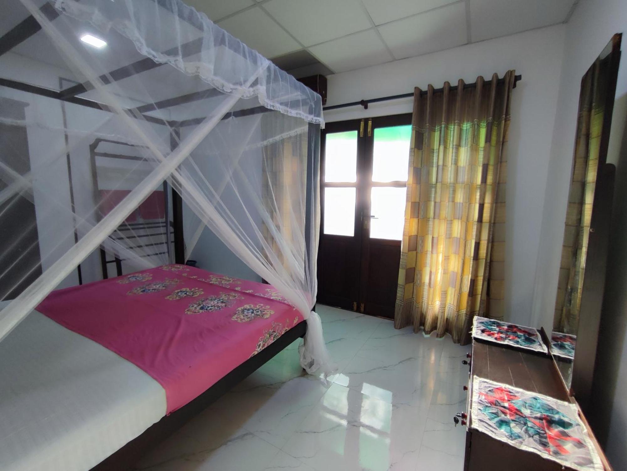 Homestay Bino *