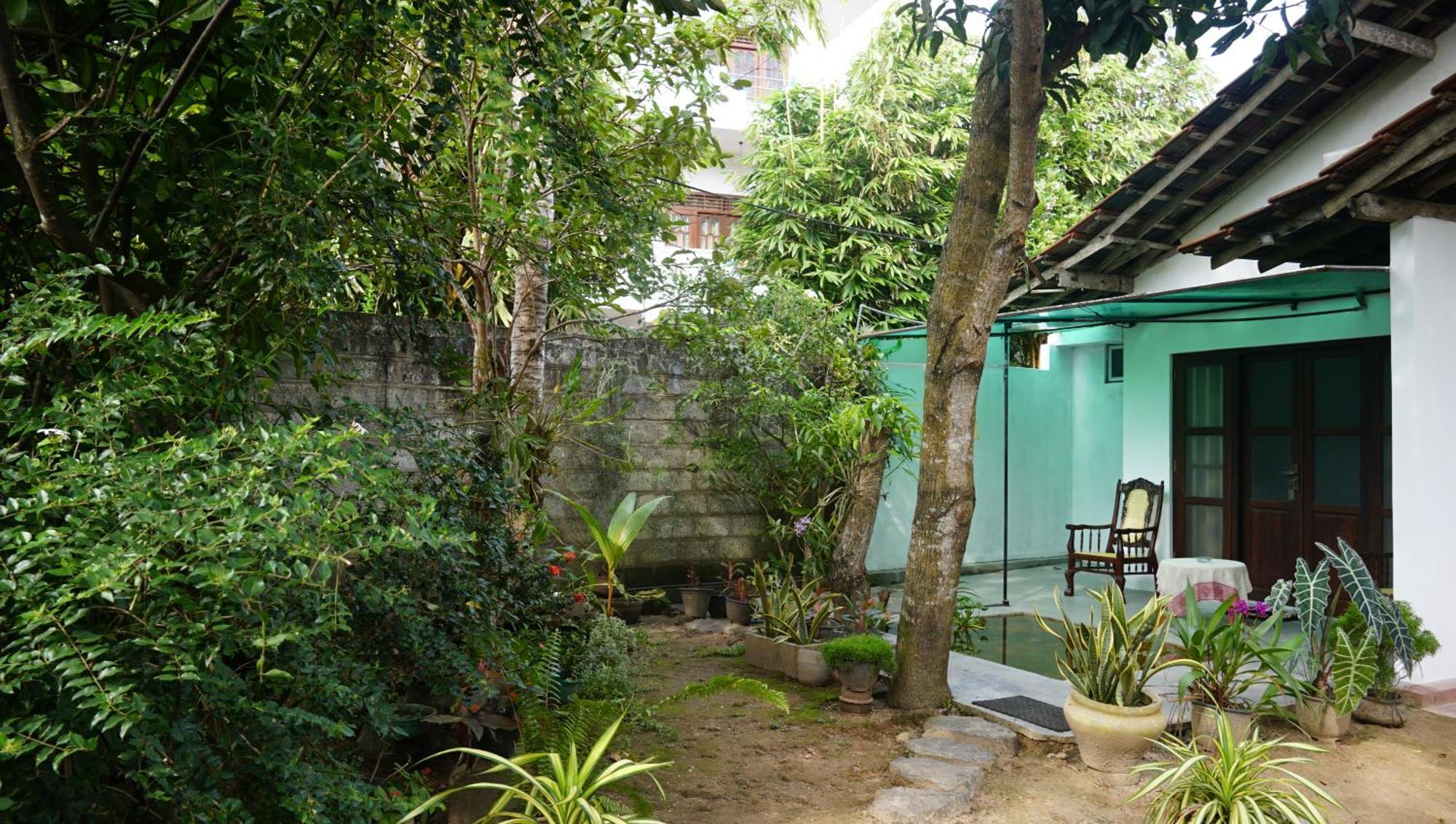 Homestay Bino *